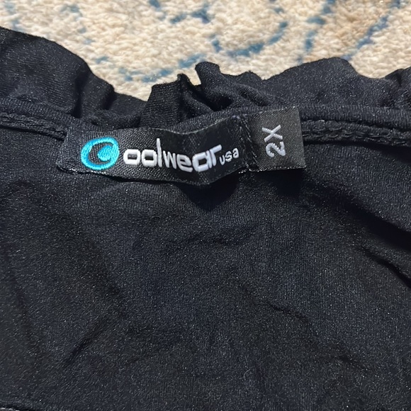 Womens black shirt - Picture 4 of 4